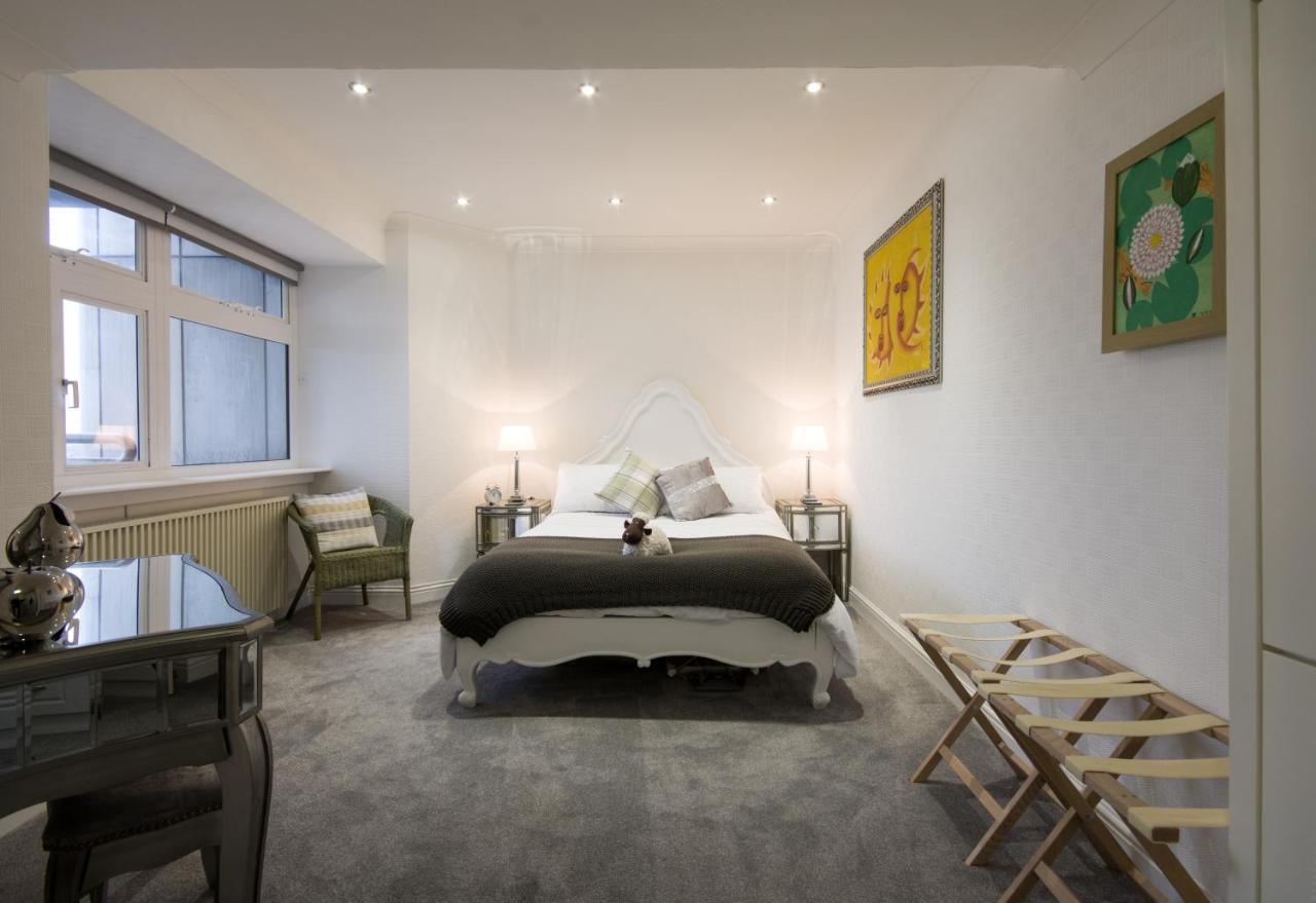 Luxury Panoramic Balcony Swindon Central Ngoại thất bức ảnh