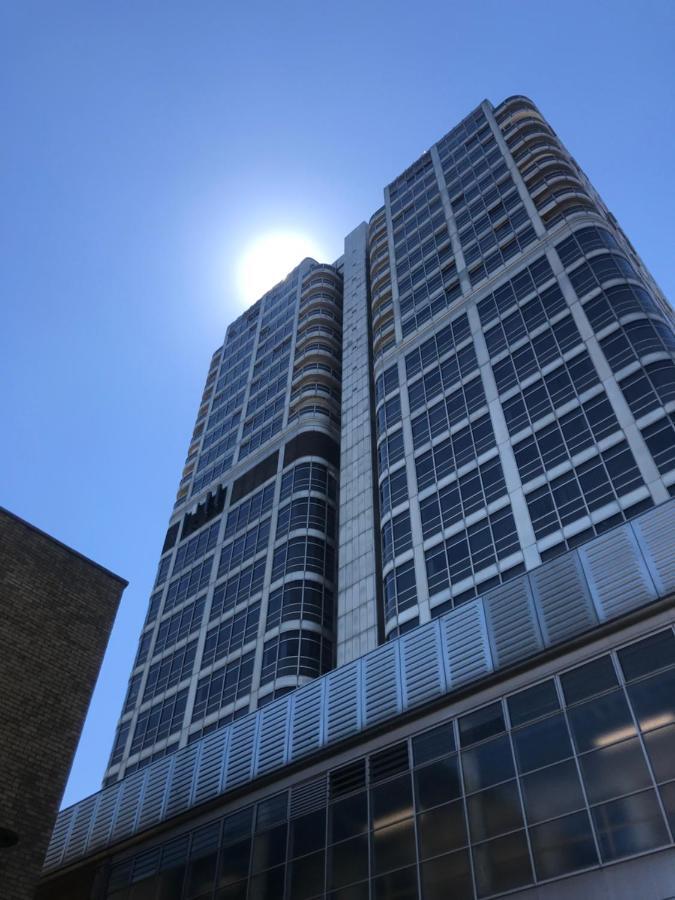 Luxury Panoramic Balcony Swindon Central Ngoại thất bức ảnh